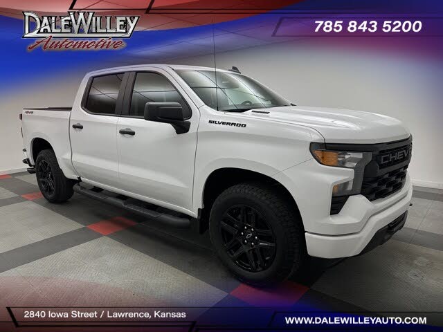 2025 Chevrolet Silverado 1500 Custom Crew Cab 4WD