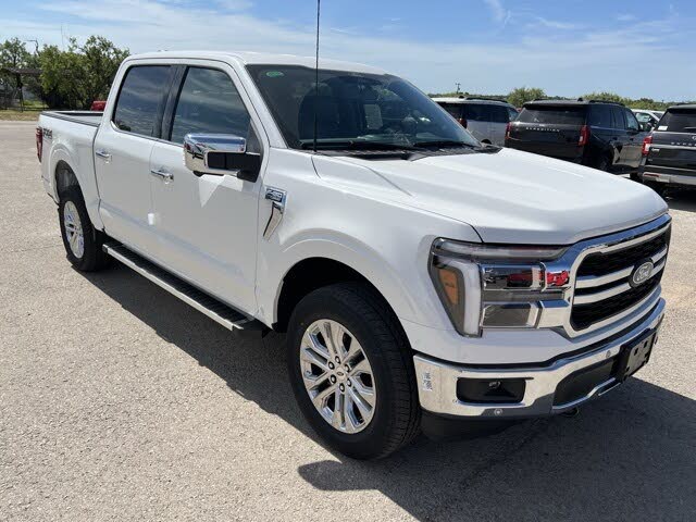 2025 Ford F-150 Lariat SuperCrew 4WD