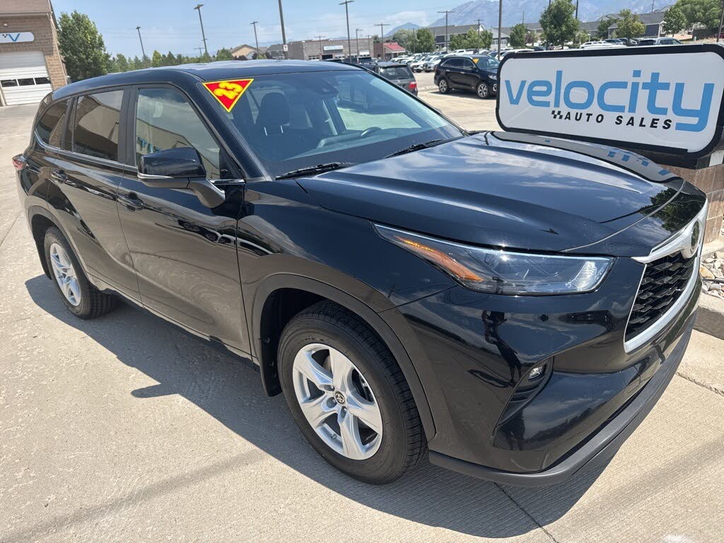 2023 Toyota Highlander LE AWD