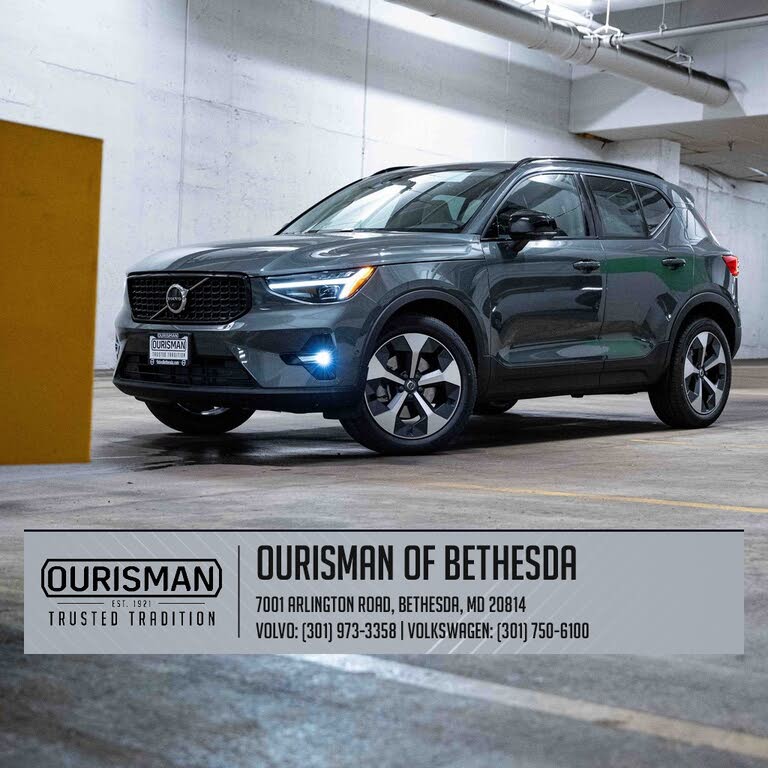 2026 Volvo XC40 B4 Plus FWD