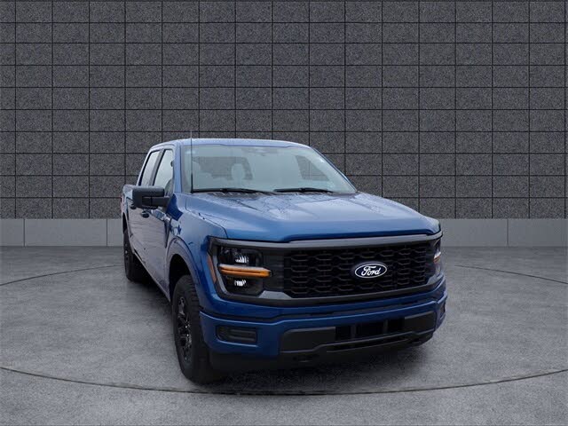 2025 Ford F-150 STX 4dr SuperCrew 4WD