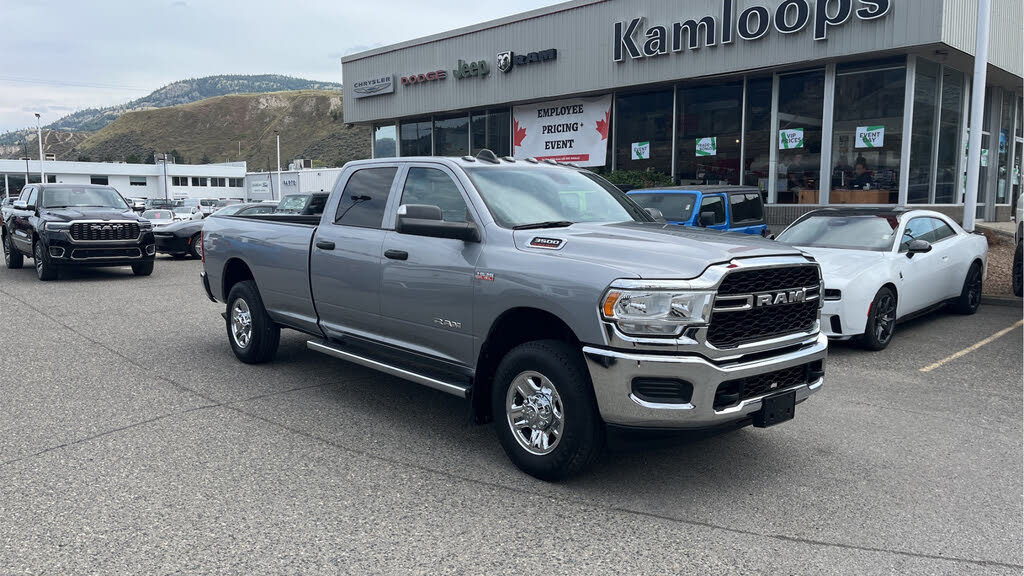 2022 RAM 3500 Tradesman Crew Cab LB 4WD