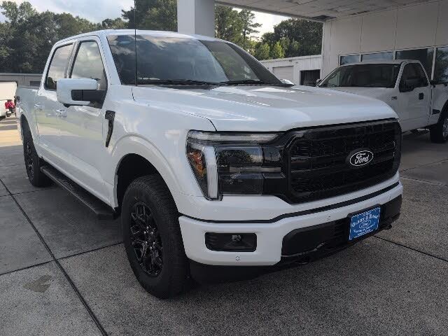 2025 Ford F-150 Lariat SuperCrew 4WD