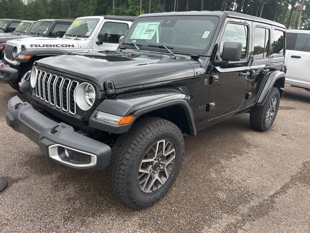 2025 Jeep Wrangler Sahara 4-Door 4WD