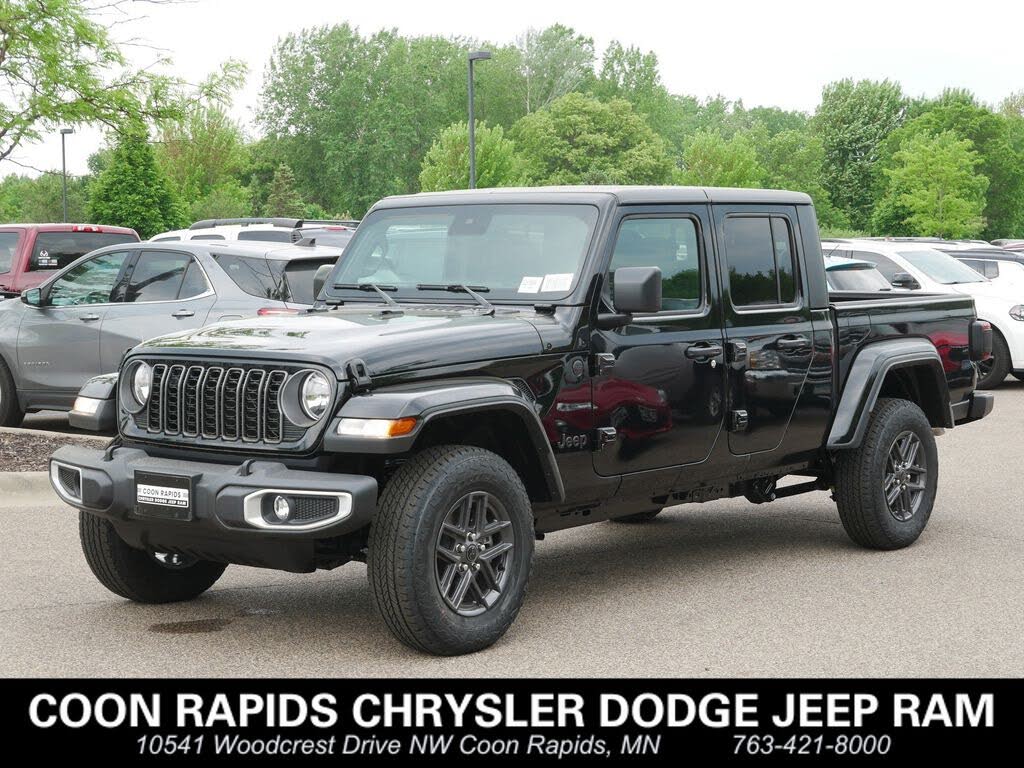 2025 Jeep Gladiator Sport S Crew Cab 4WD
