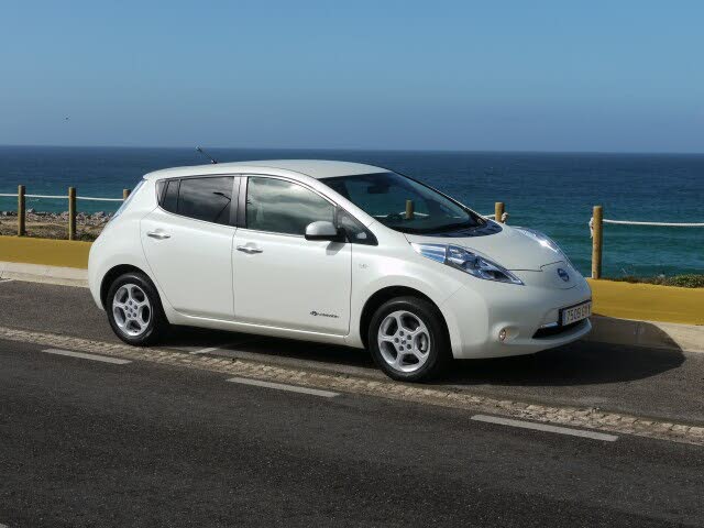 2011 Nissan LEAF SL