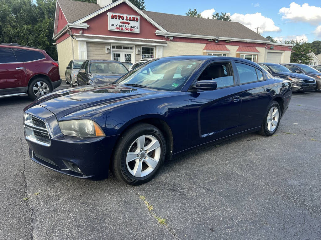 2014 Dodge Charger SXT RWD
