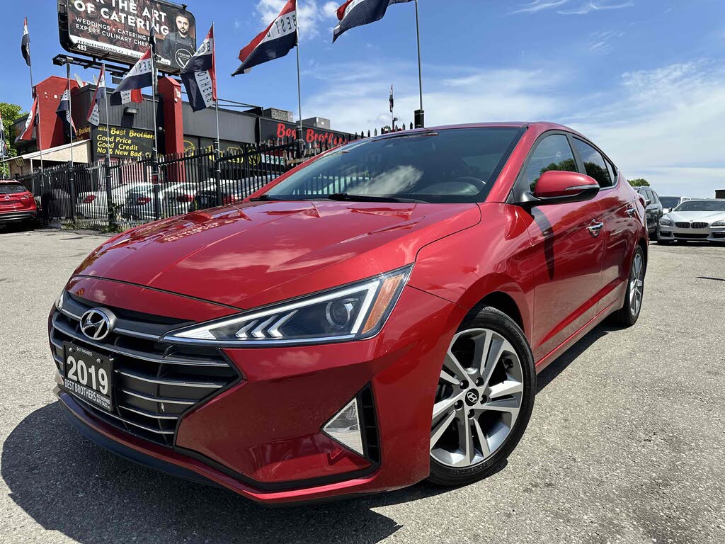 Hyundai Elantra Limited FWD 2019