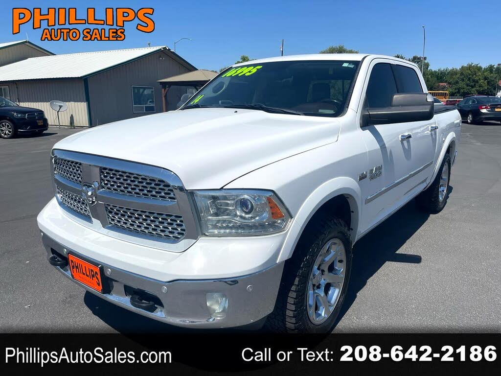 2014 RAM 1500 Laramie Crew Cab 4WD