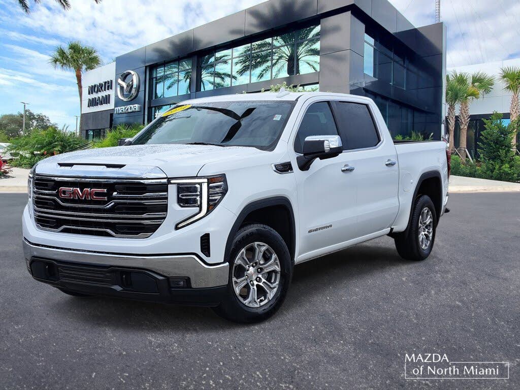 2024 GMC Sierra 1500 SLT Crew Cab RWD