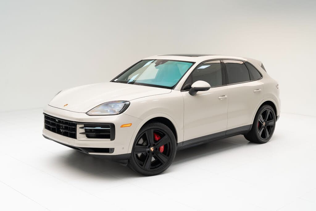 2025 Porsche Cayenne S AWD