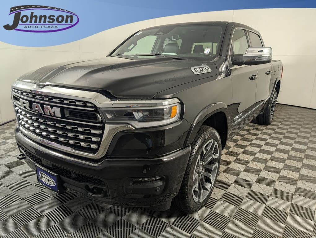 2025 RAM 1500 Limited Crew Cab 4WD