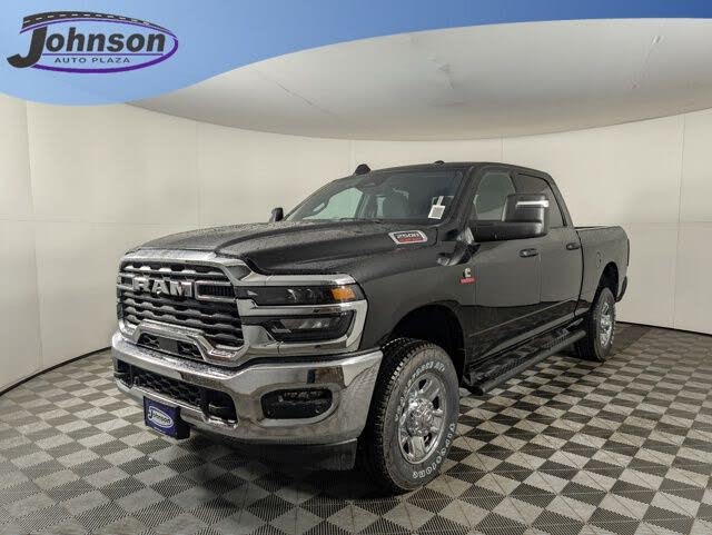 2025 RAM 2500 Tradesman Crew Cab 4WD