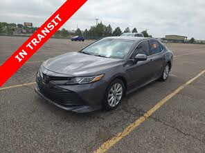 Toyota Camry LE FWD