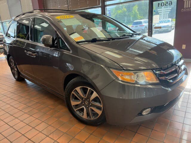 2016 Honda Odyssey Touring Elite FWD