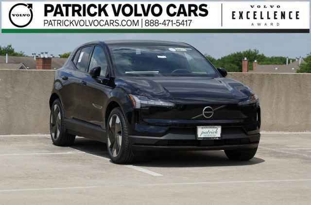 2025 Volvo EX30 Twin Plus eAWD