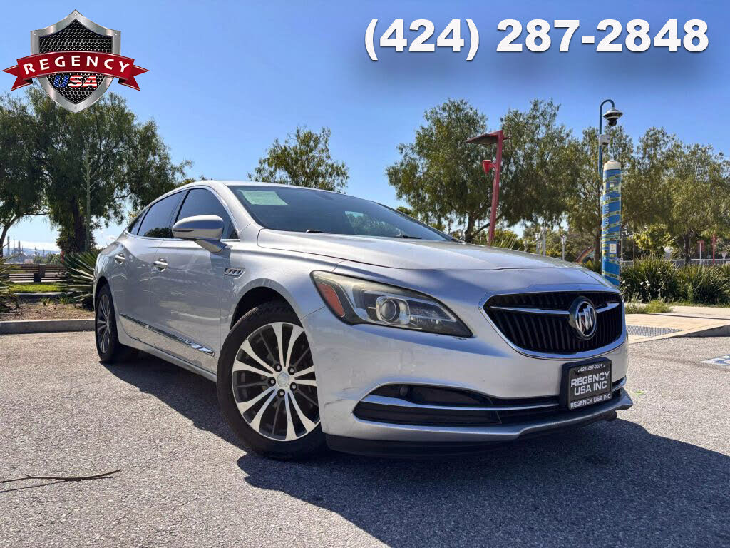 2017 Buick LaCrosse Essence FWD