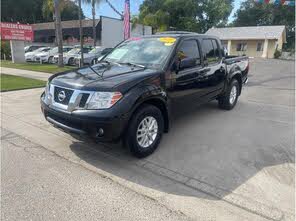 Nissan Frontier SV Crew Cab RWD