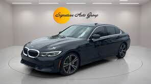 BMW 3 Series 330i Sedan RWD