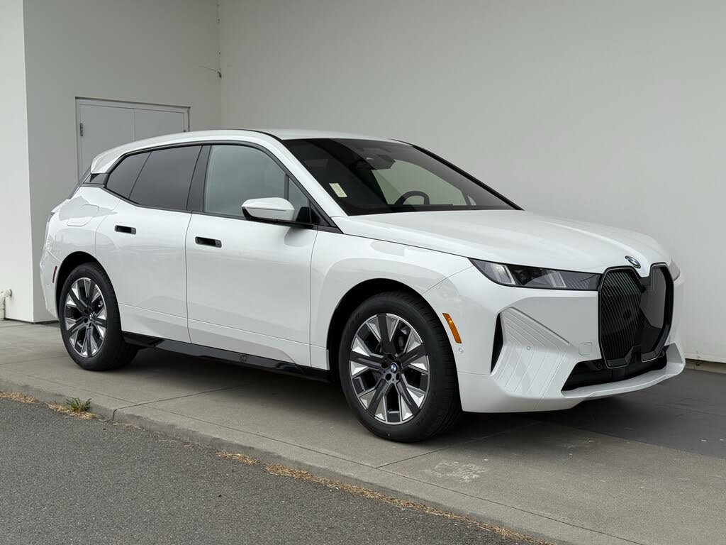 2026 BMW iX xDrive45