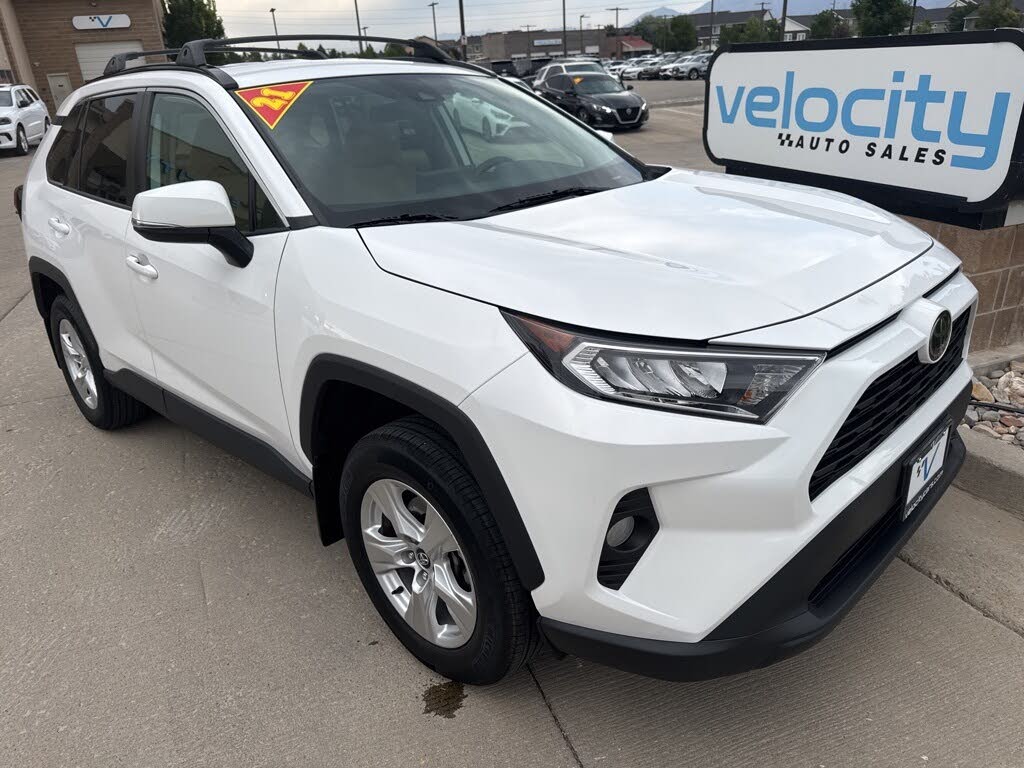 2021 Toyota RAV4 XLE FWD