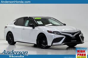 Toyota Camry Hybrid XSE FWD
