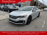 Volkswagen Passat 2.0T R-Line FWD