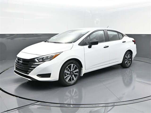 2025 Nissan Versa S FWD