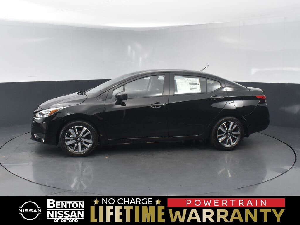 2025 Nissan Versa S FWD