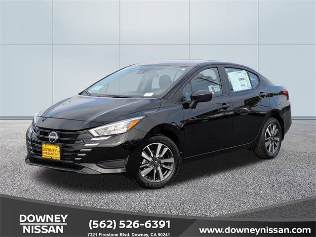 2025 Nissan Versa S FWD
