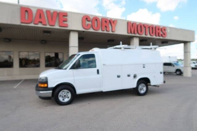 2020 GMC Savana Chassis 3500 139 Cutaway RWD