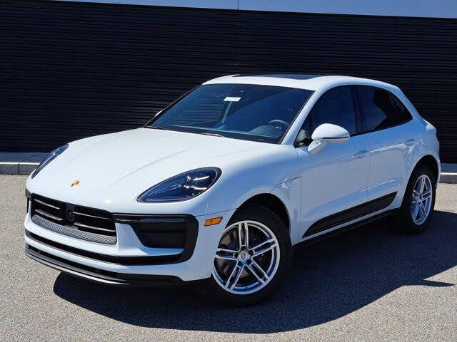2025 Porsche Macan AWD