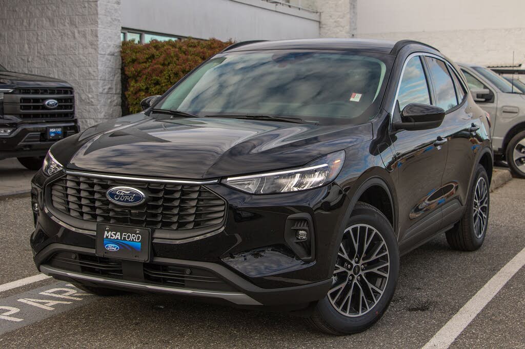 2025 Ford Escape Hybrid Plug-in FWD