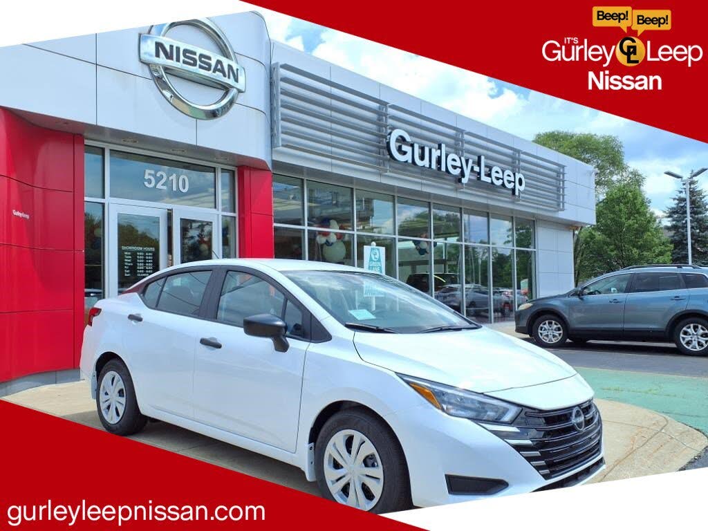 2025 Nissan Versa S FWD