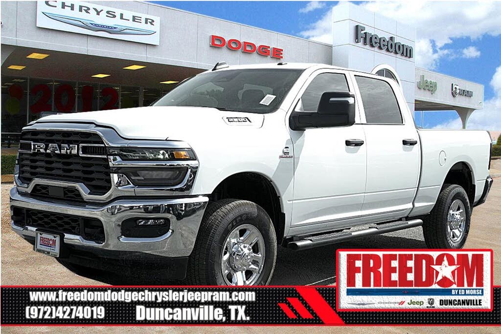 2025 RAM 2500 Tradesman Crew Cab 4WD
