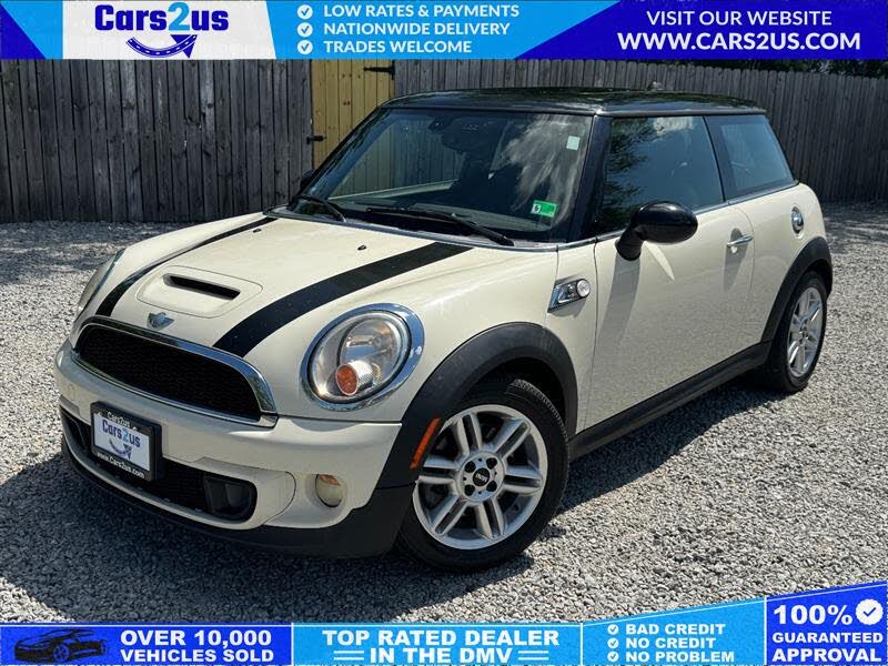 2013 MINI Cooper S Hatchback FWD