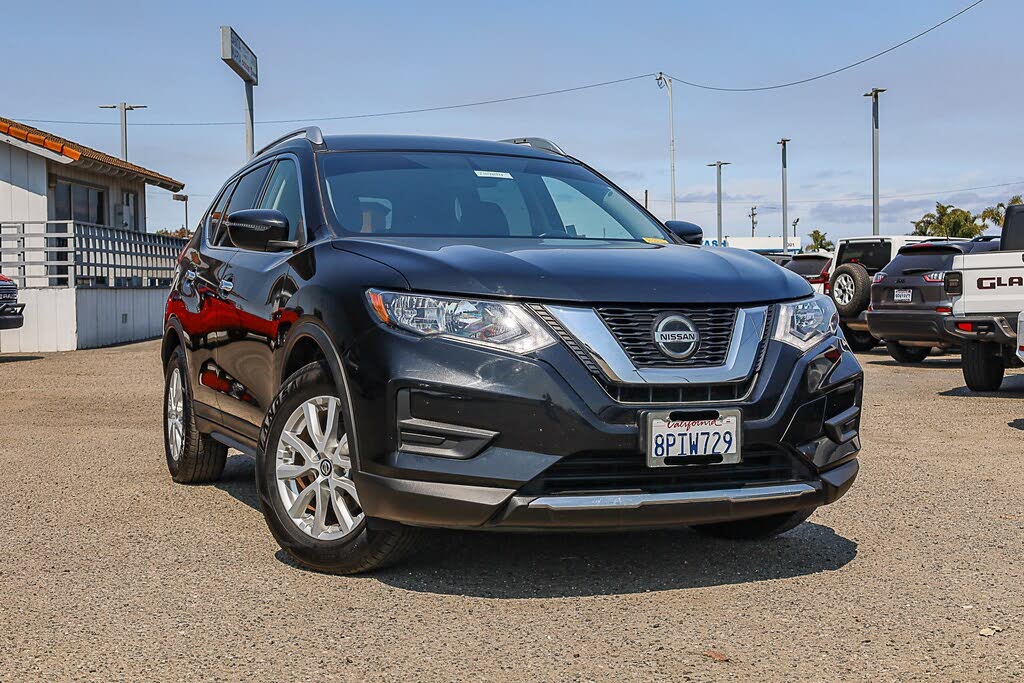 2018 Nissan Rogue SV FWD