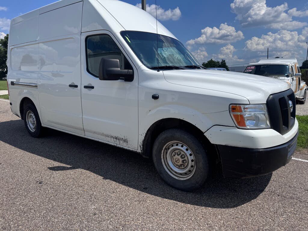 2019 Nissan NV Cargo 2500 HD SL RWD