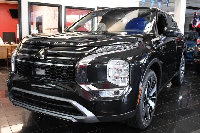 2025 Mitsubishi Outlander SE FWD