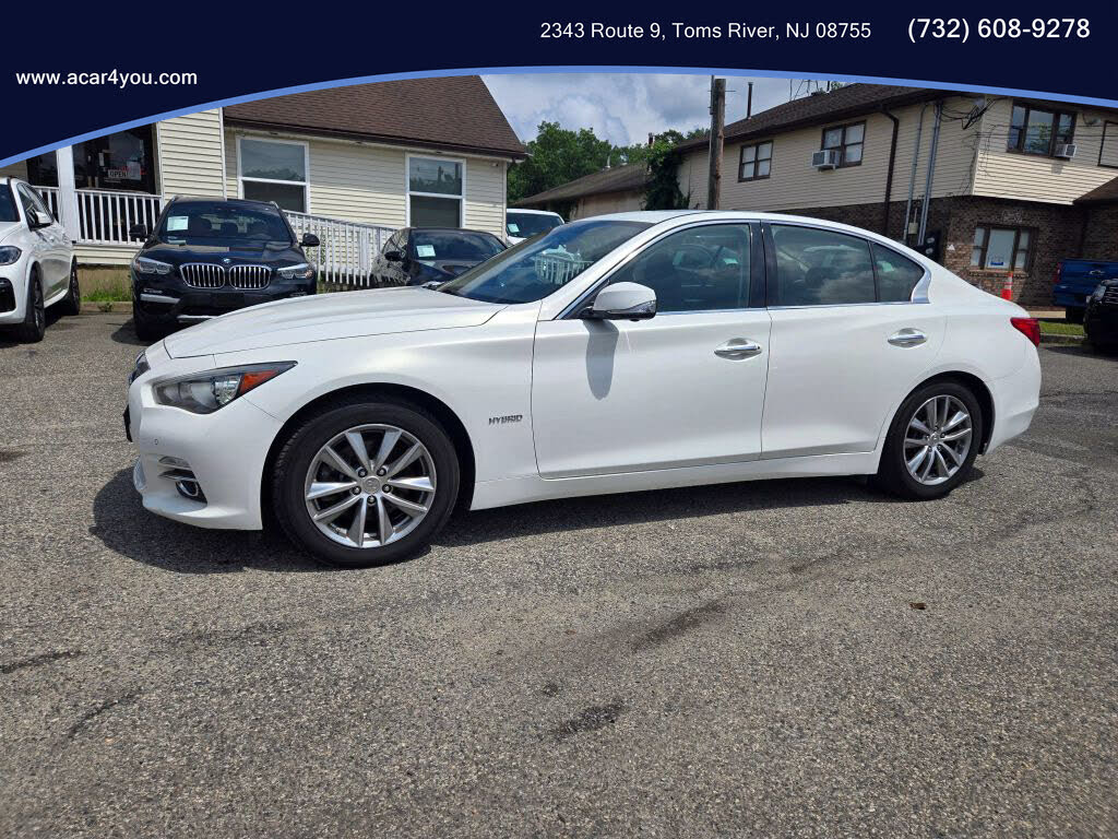 Used White INFINITI Q50 Hybrid for Sale - CarGurus