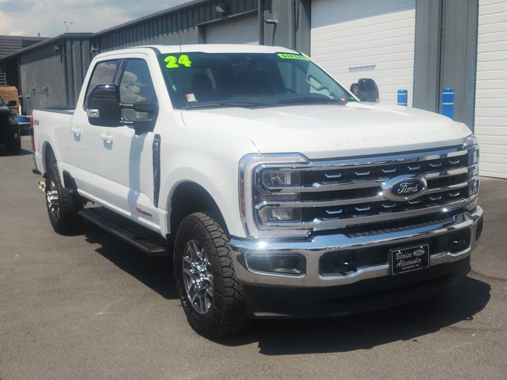 2024 Ford F-350 Super Duty Lariat Crew Cab 4WD