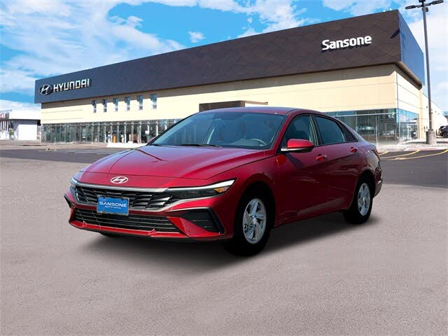 2025 Hyundai Elantra SE FWD