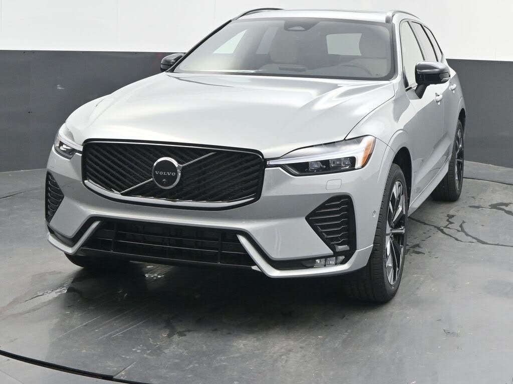 2026 Volvo XC60 B5 Plus AWD