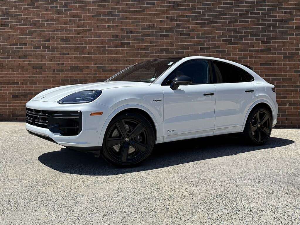 2025 Porsche Cayenne Coupe AWD