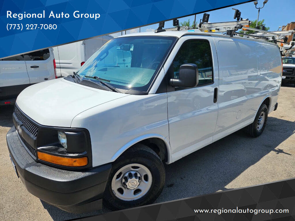 2017 Chevrolet Express Cargo 2500 RWD