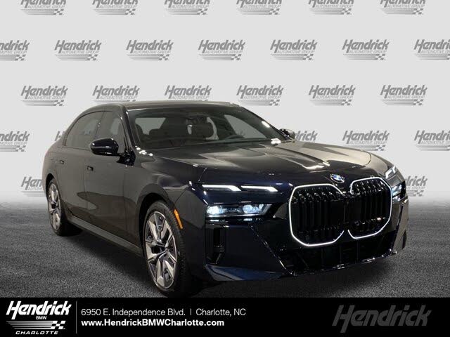 2025 BMW 7 Series 740i RWD