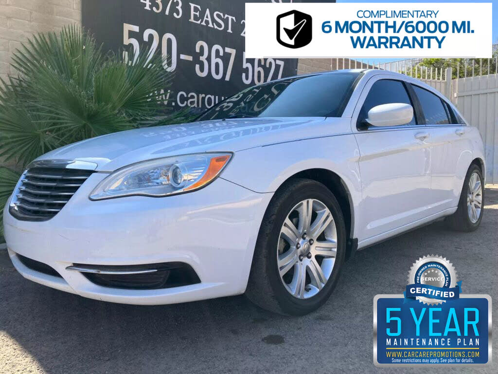 2013 Chrysler 200 Limited Sedan FWD