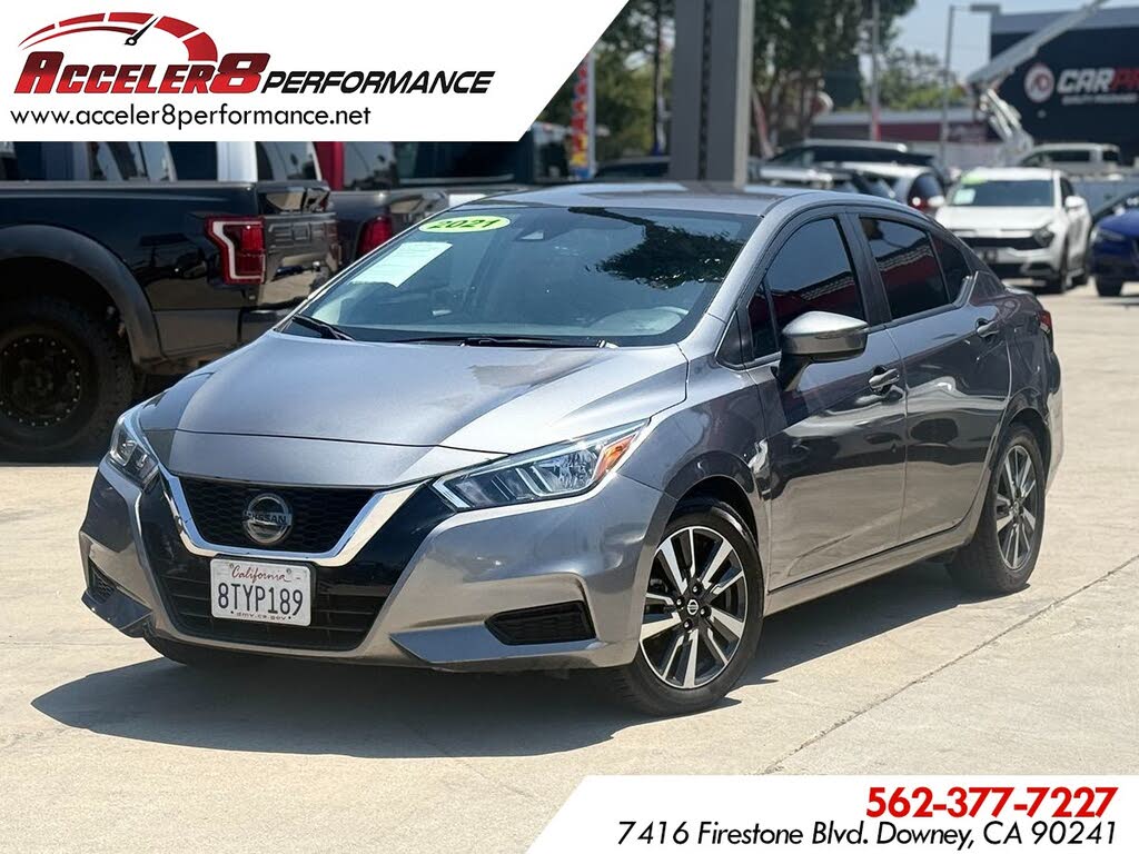 2021 Nissan Versa SV FWD