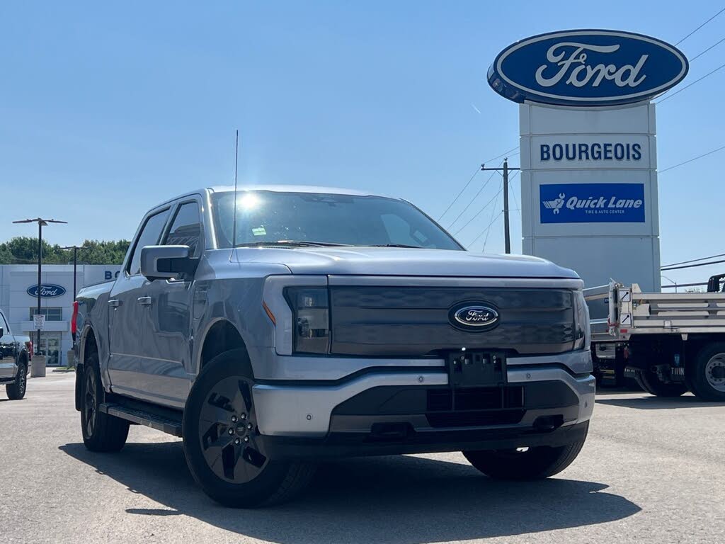 2022 Ford F-150 Lightning Lariat