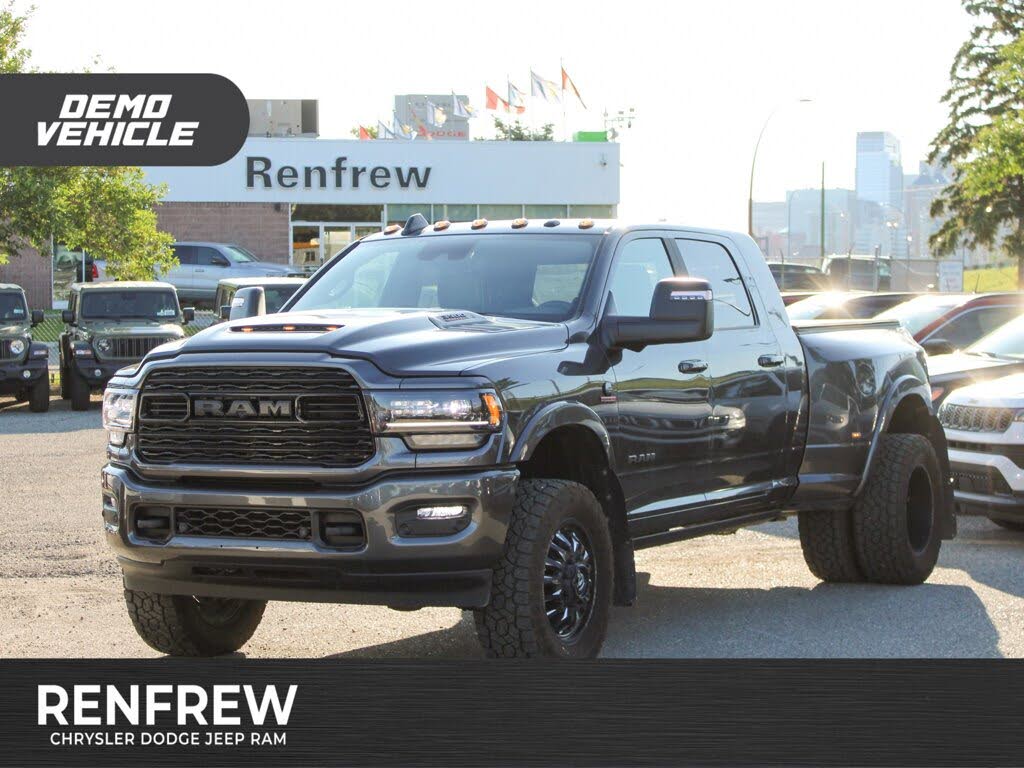 2024 RAM 3500 Limited Mega Cab DRW 4WD